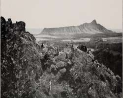 Diamond Head was selected as a fortification becau Diamond Head was selected as a fortification because the crater walls are a natural defense from the summit, and ships can be seen from Koko Head to P